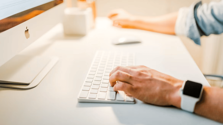 How to Create Instagram Content Without Showing Face? 13 Ideas You Can Use For Any Business